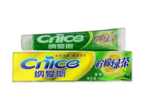 納愛斯牙膏